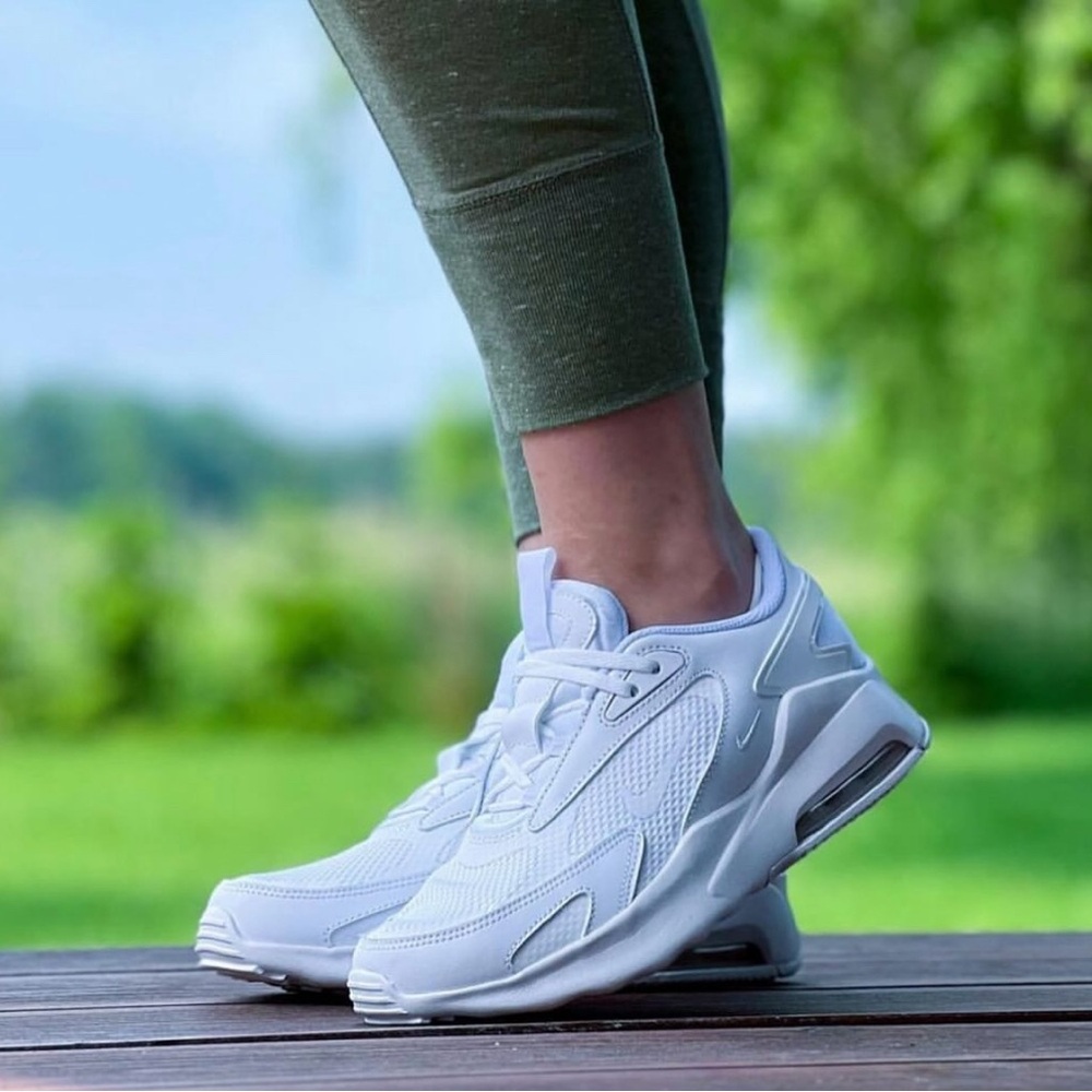Nike Air Max Bolt